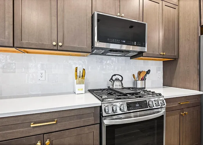 Heights House Upscale Retreat Close To Dwntwn & *
