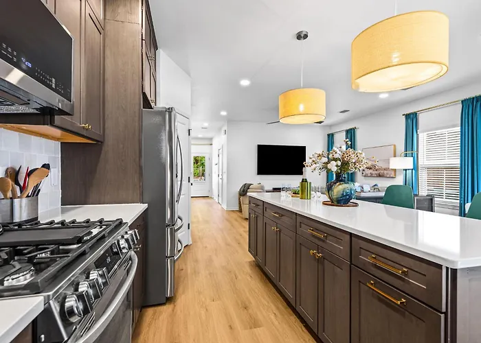 Heights House Upscale Retreat Close To Dwntwn & * Pensacola